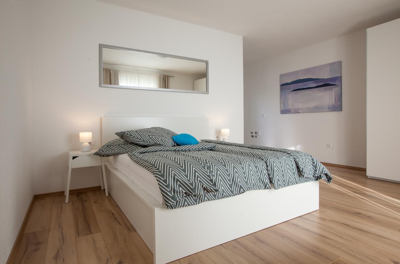 Apartment Penthouse Mak Makarska Buitenkant foto