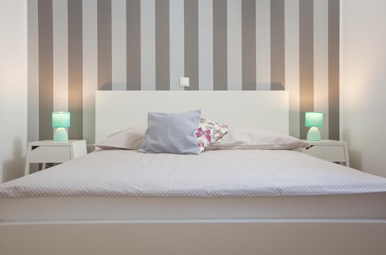 Apartment Penthouse Mak Makarska Buitenkant foto